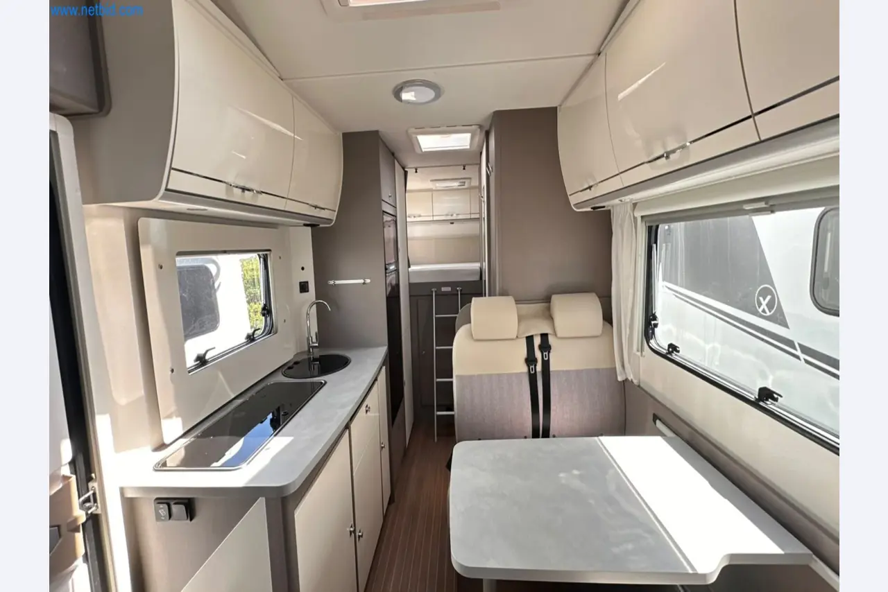 Motorhomes and recreational vehicles, travel trailers, caravan accessories, trucks, office and workshop equipment-16