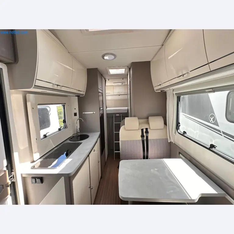 Motorhomes and recreational vehicles, travel trailers, caravan accessories, trucks, office and workshop equipment-16