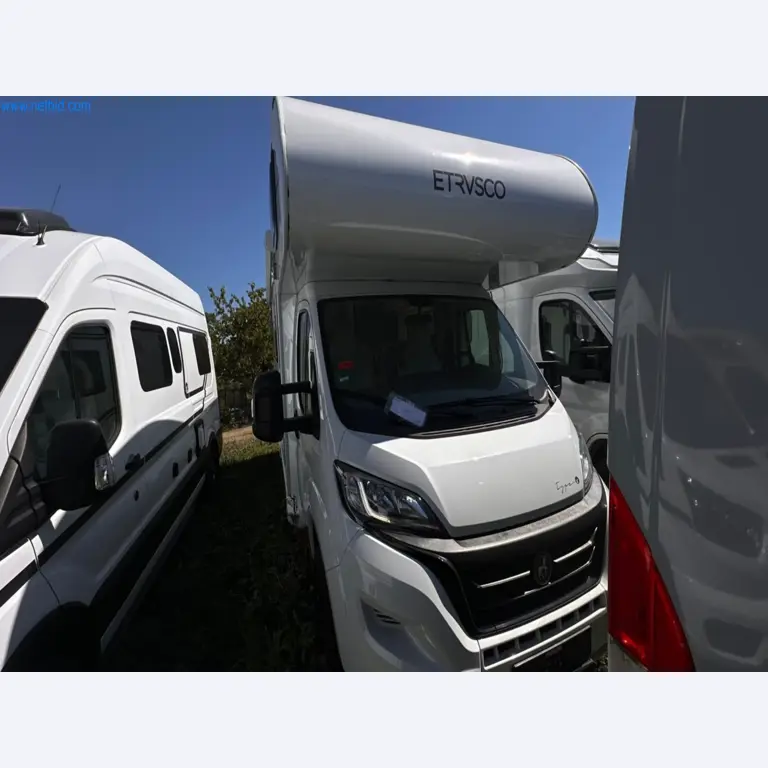 Motorhomes and recreational vehicles, travel trailers, caravan accessories, trucks, office and workshop equipment-19