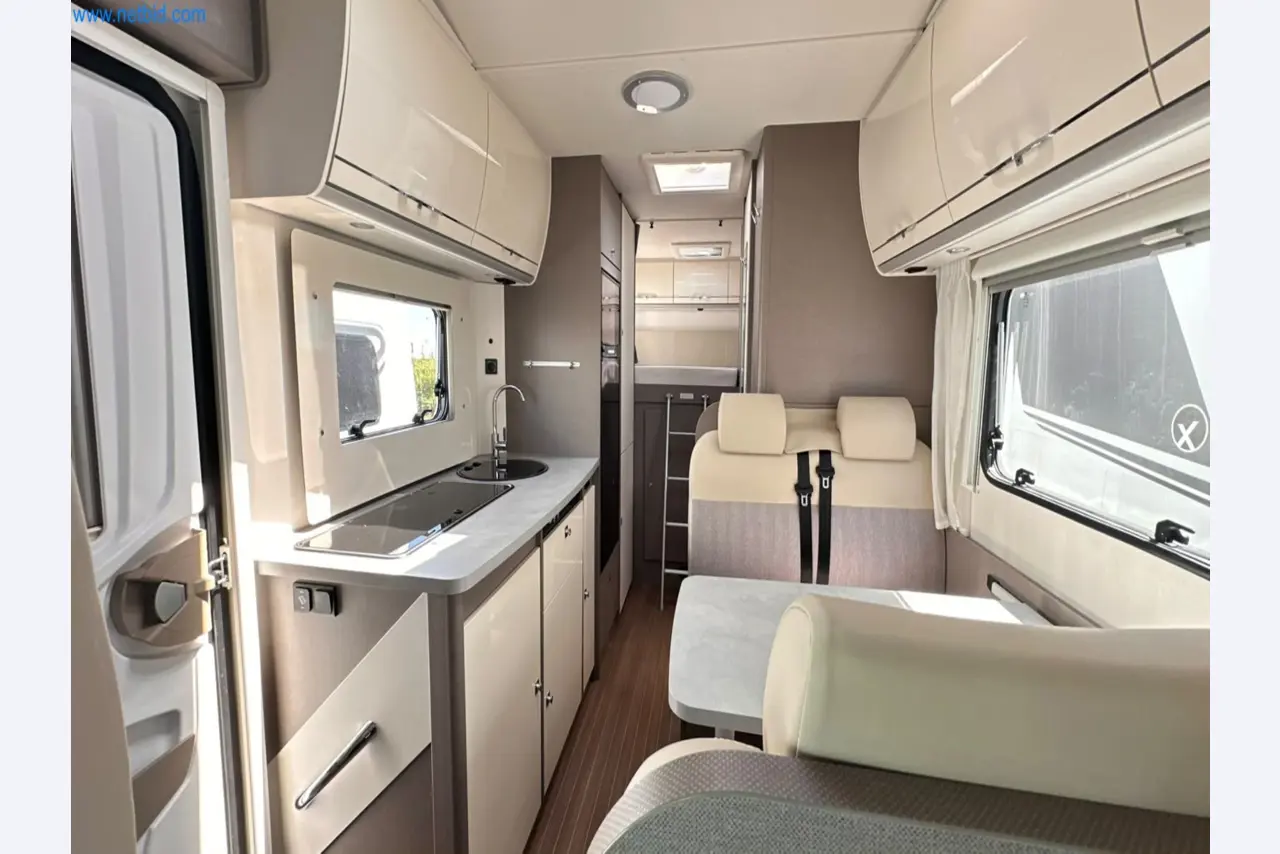 Motorhomes and recreational vehicles, travel trailers, caravan accessories, trucks, office and workshop equipment-6