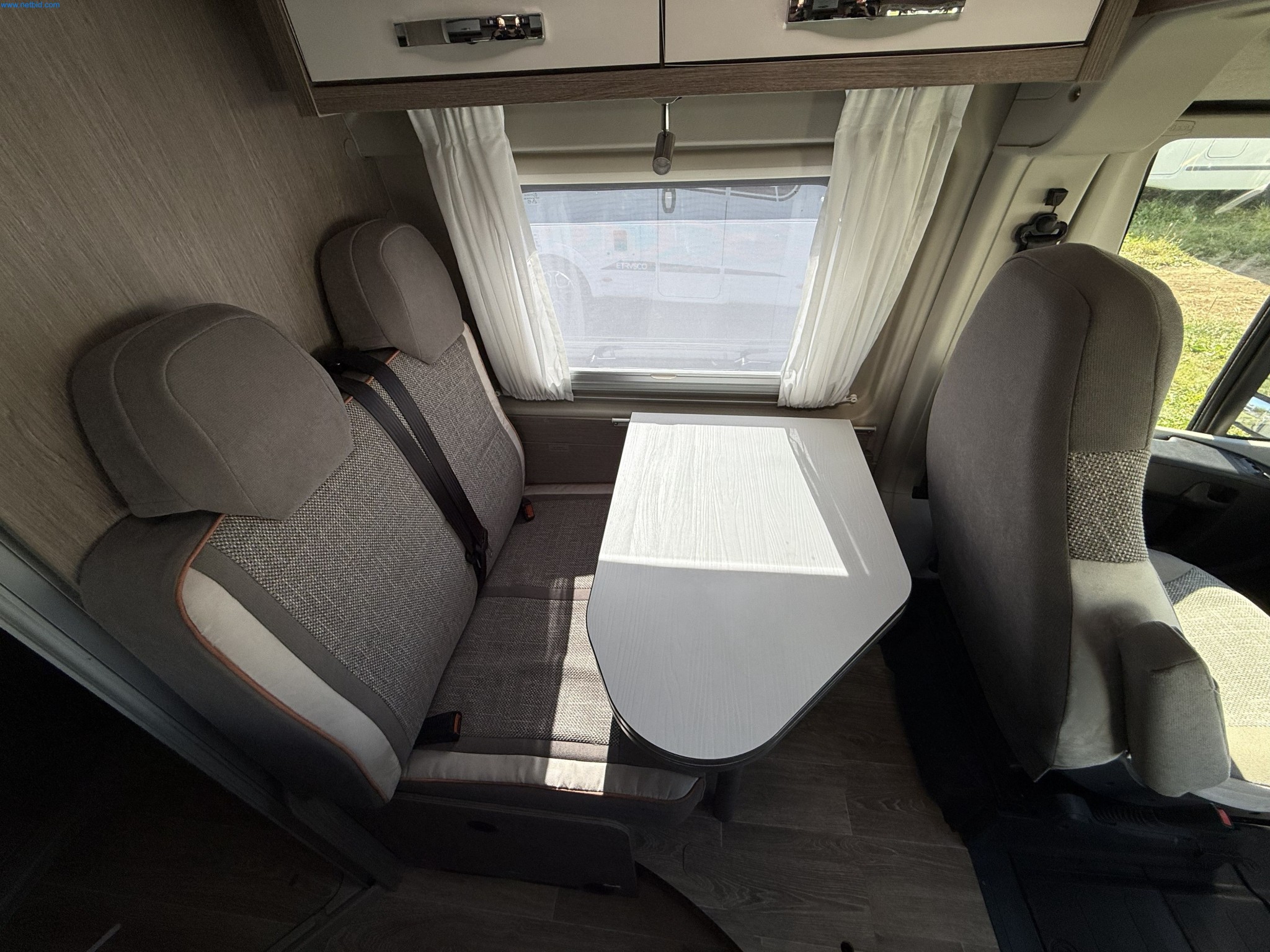 Motorhomes and recreational vehicles, travel trailers, RV accessories, trucks, office and workshop equipment-12