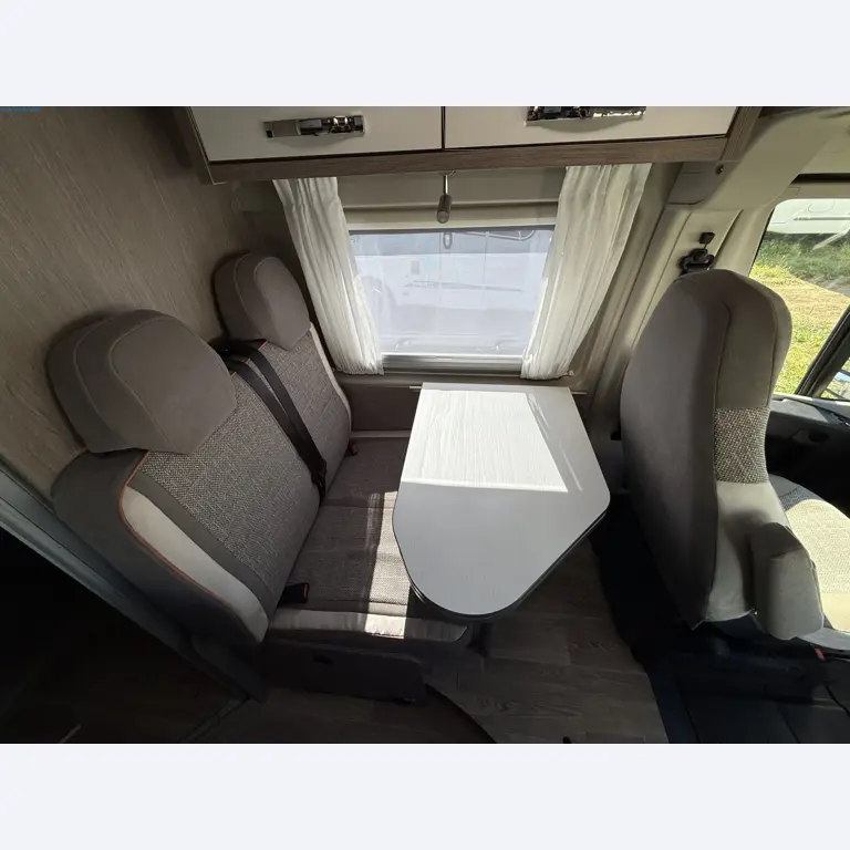 Motorhomes and recreational vehicles, travel trailers, RV accessories, trucks, office and workshop equipment-12