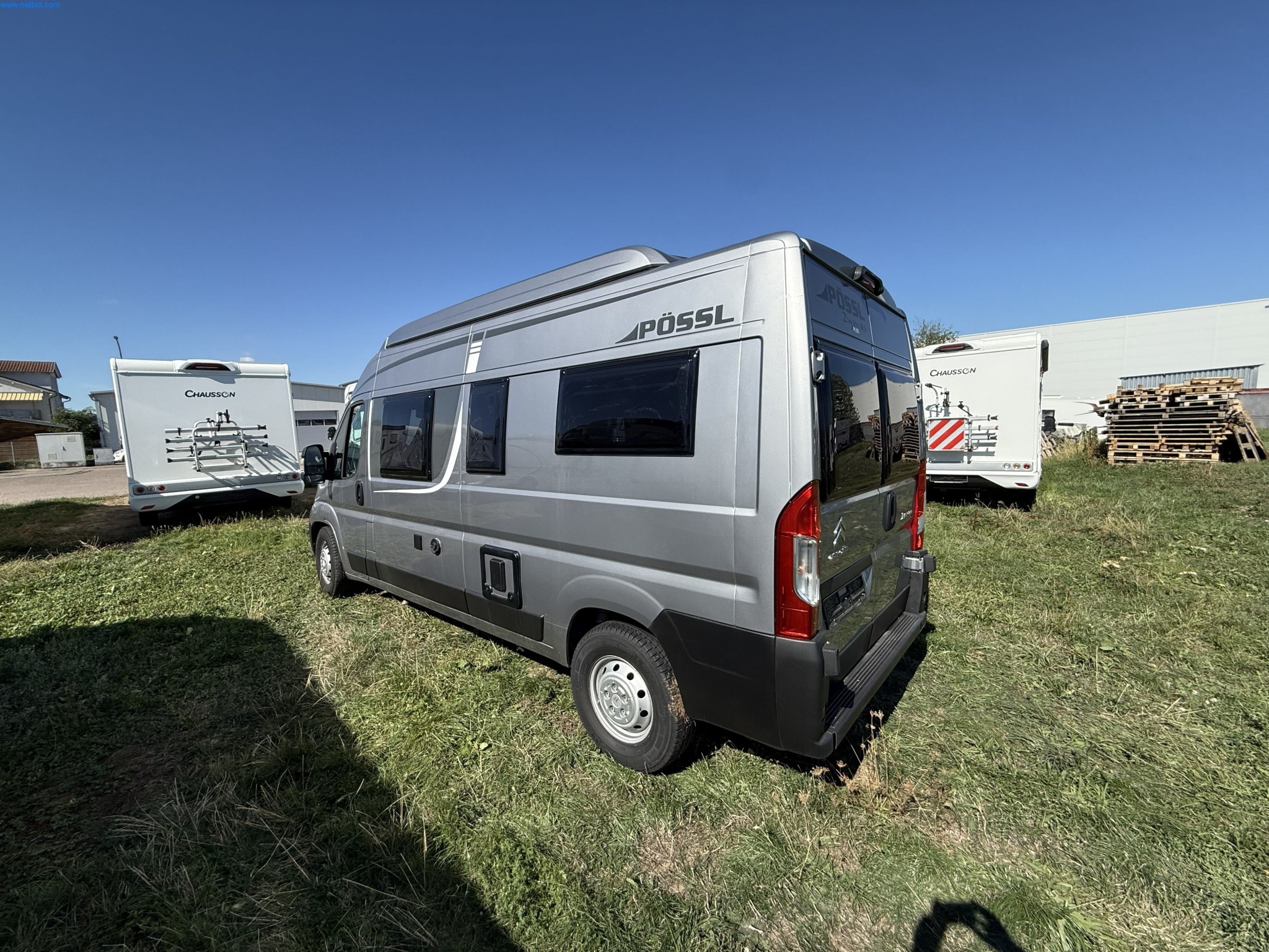 Motorhomes and recreational vehicles, travel trailers, RV accessories, trucks, office and workshop equipment-3