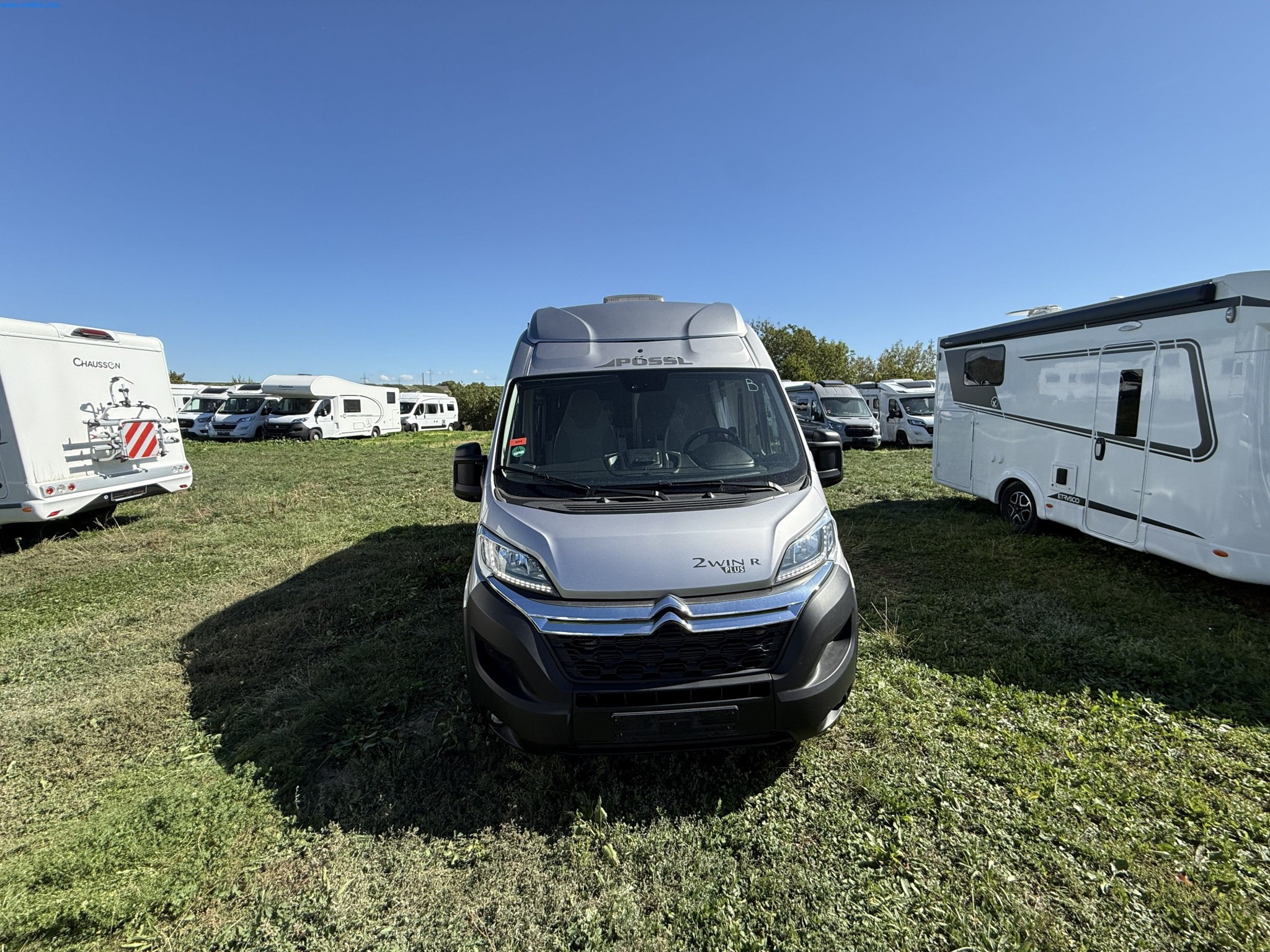 Motorhomes and recreational vehicles, travel trailers, RV accessories, trucks, office and workshop equipment-8