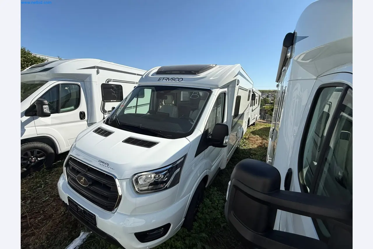 Motorhomes and recreational vehicles, travel trailers, caravan accessories, trucks, office and workshop equipment-5