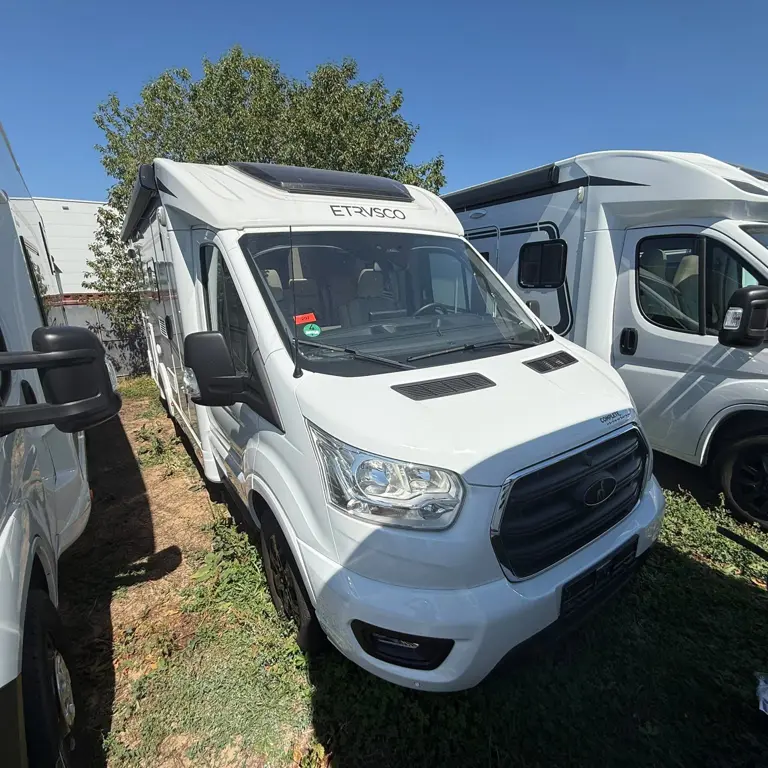 RV Ford V6.6SF