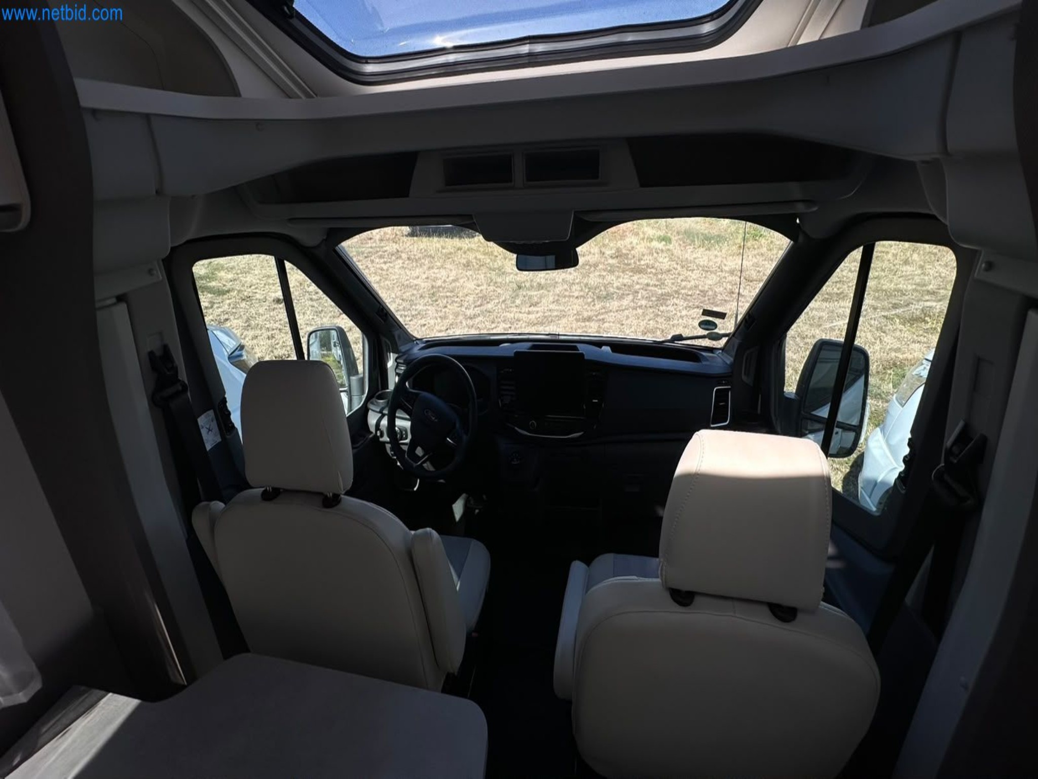 Motorhomes and recreational vehicles, travel trailers, caravan accessories, trucks, office and workshop equipment-8