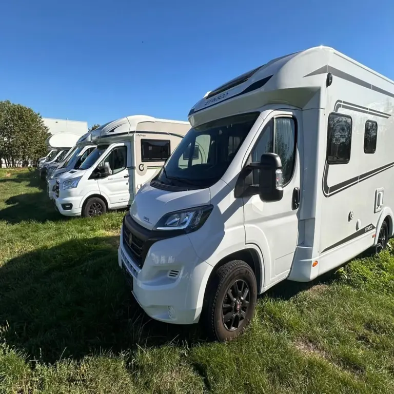 RV Fiat T7400SB