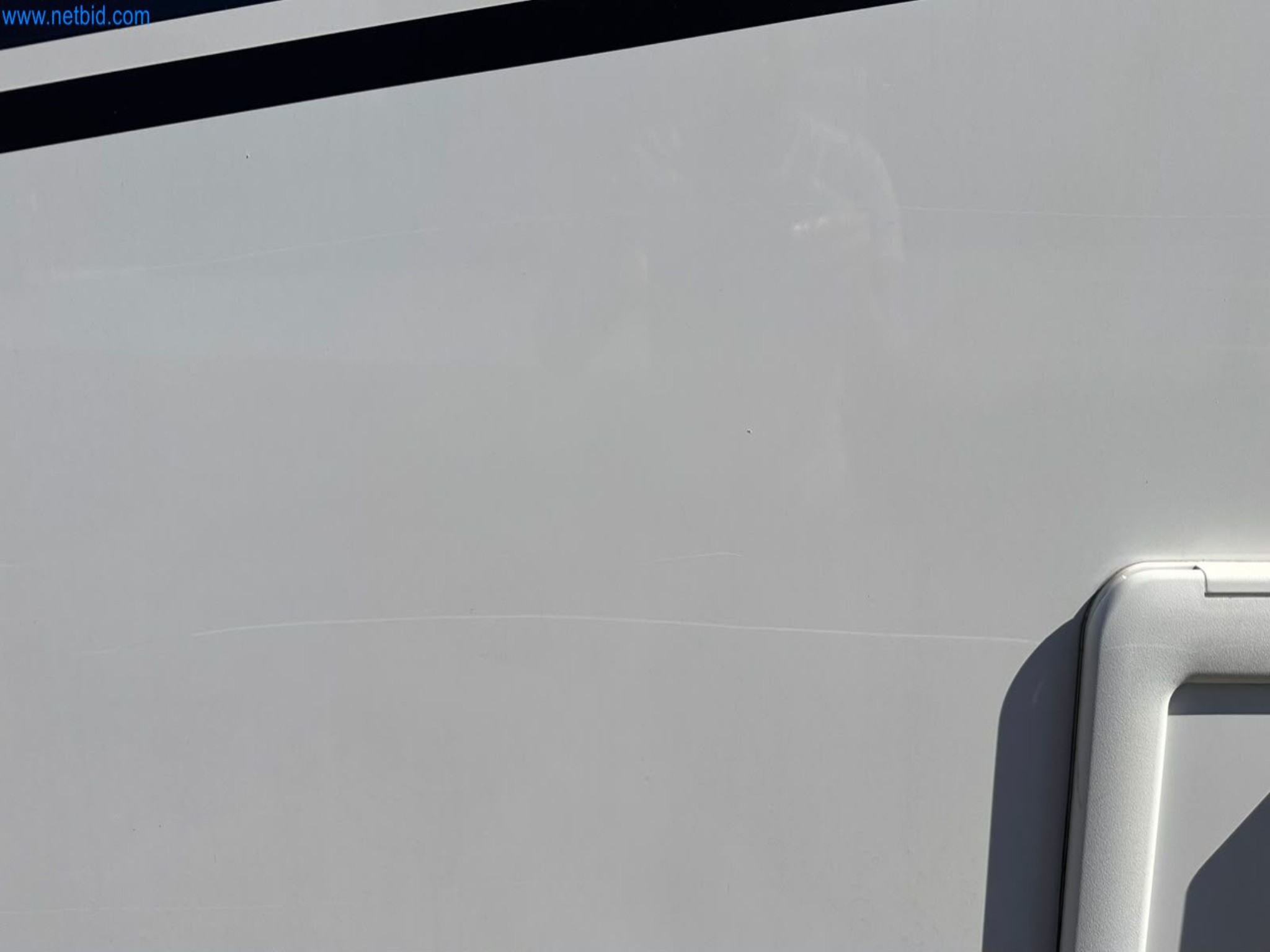 Motorhomes and recreational vehicles, travel trailers, caravan accessories, trucks, office and workshop equipment-29