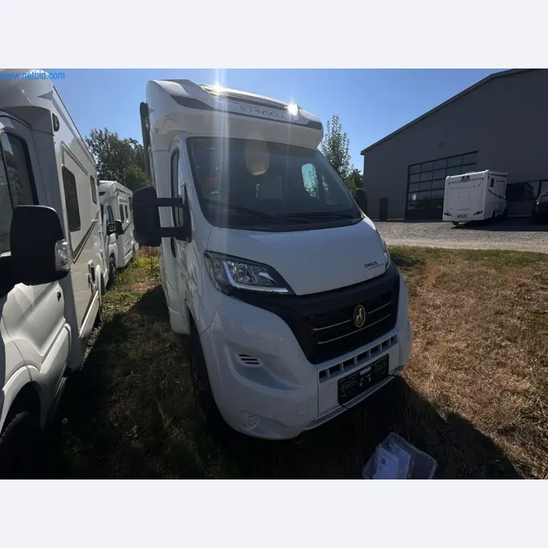 Motorhomes and recreational vehicles, travel trailers, caravan accessories, trucks, office and workshop equipment-1