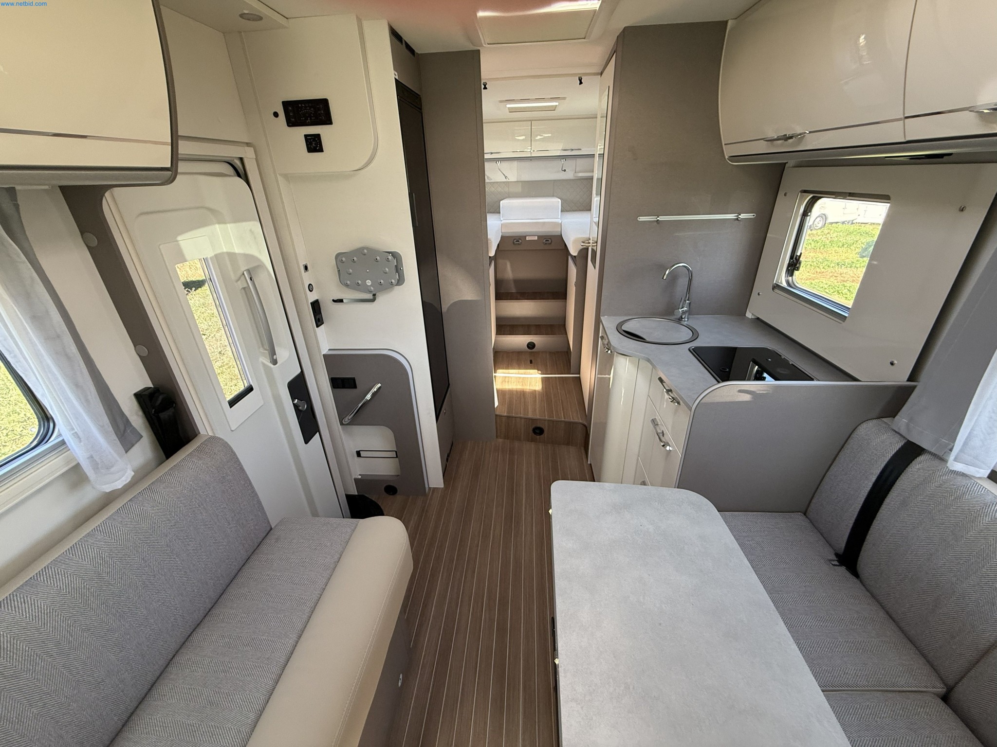 Motorhomes and recreational vehicles, travel trailers, RV accessories, trucks, office and workshop equipment-11