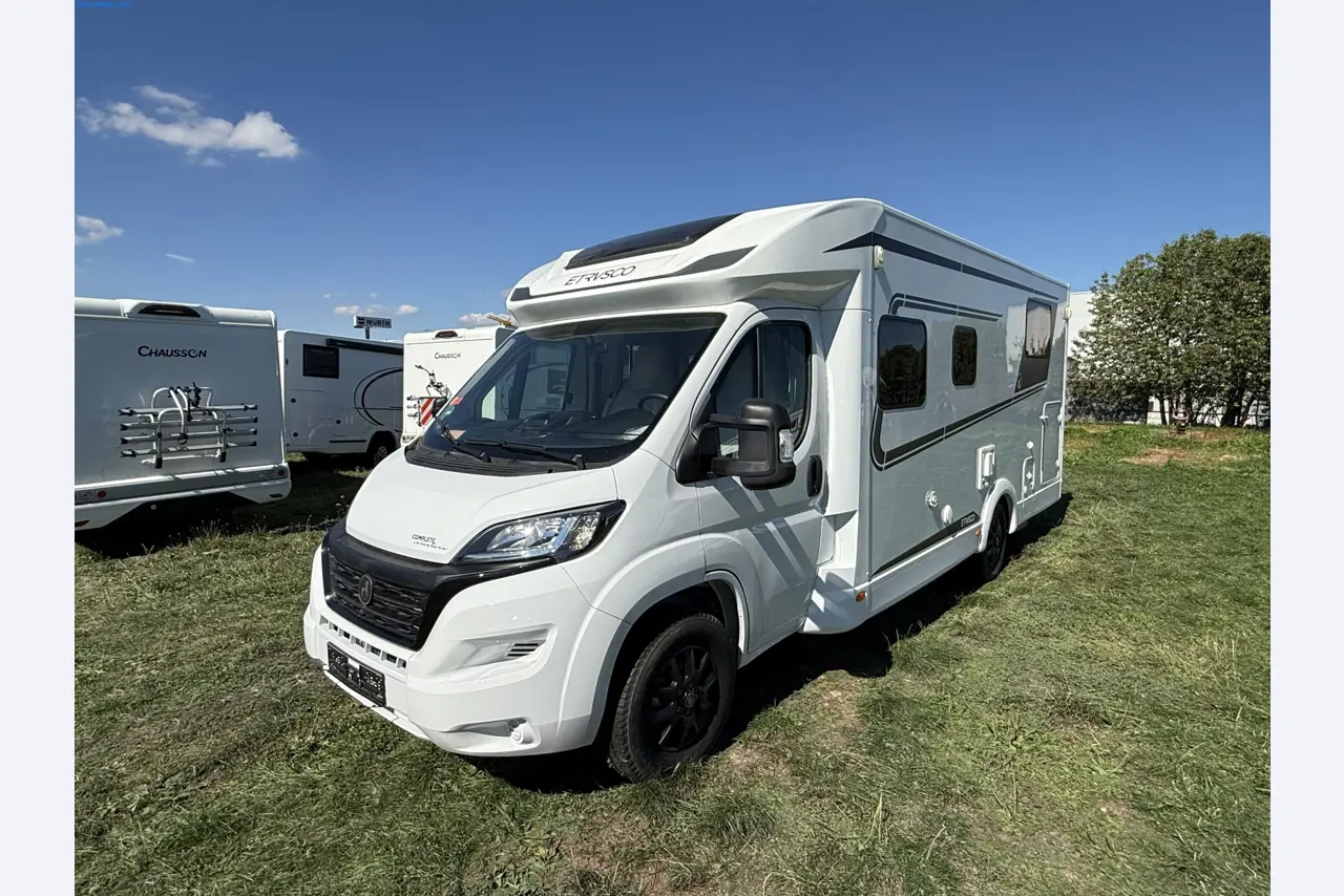 Motorhomes and recreational vehicles, travel trailers, RV accessories, trucks, office and workshop equipment-1