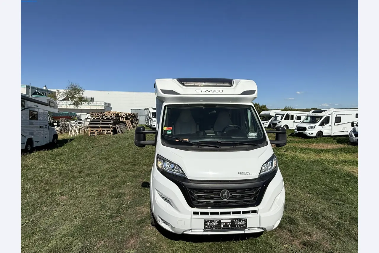 Motorhomes and recreational vehicles, travel trailers, RV accessories, trucks, office and workshop equipment-8
