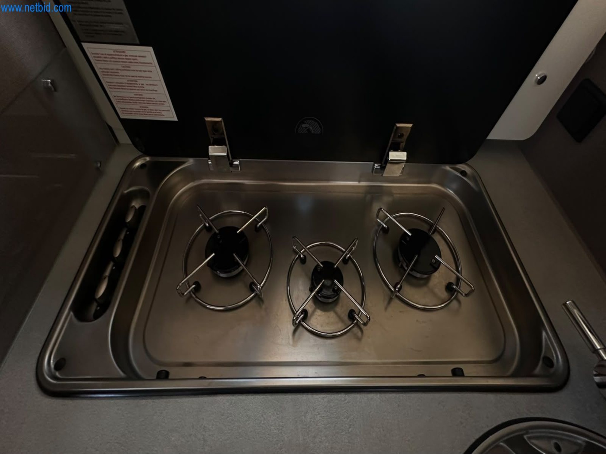 Motorhomes and recreational vehicles, travel trailers, caravan accessories, trucks, office and workshop equipment-11