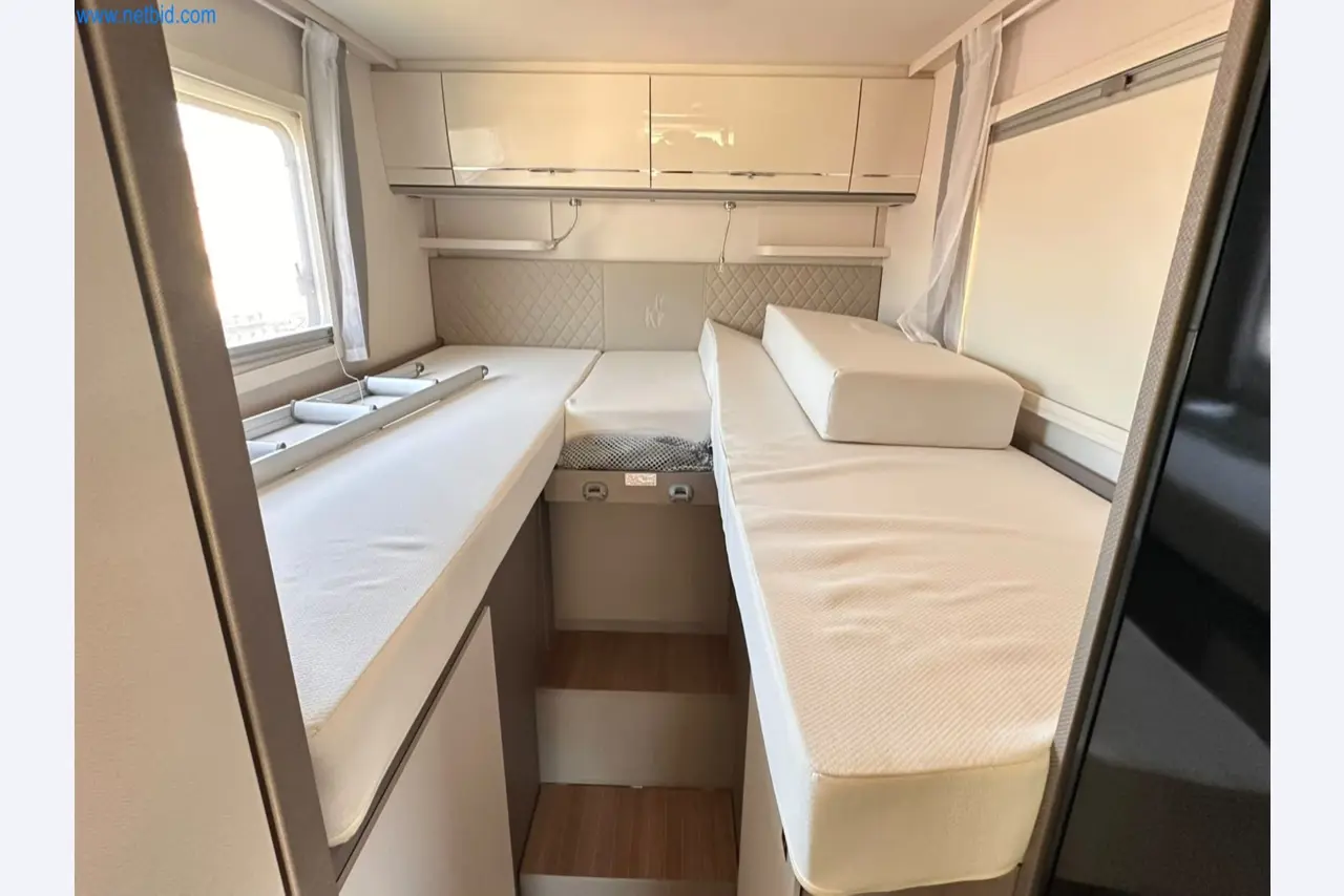 Motorhomes and recreational vehicles, travel trailers, RV accessories, trucks, office and workshop equipment-16