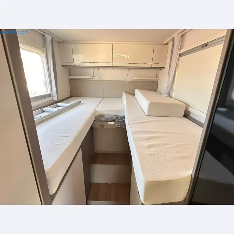 Motorhomes and recreational vehicles, travel trailers, RV accessories, trucks, office and workshop equipment-16