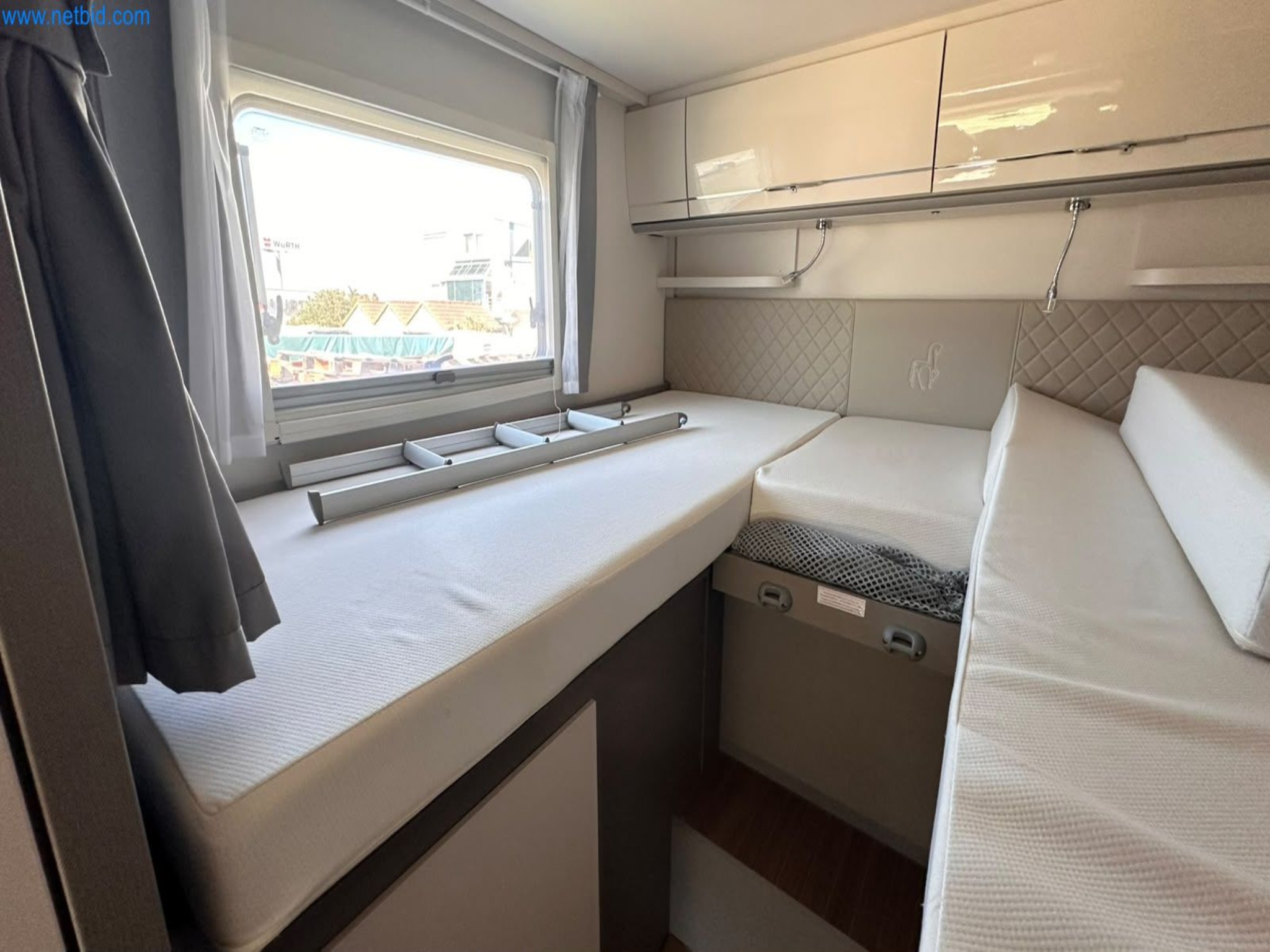 Motorhomes and recreational vehicles, travel trailers, RV accessories, trucks, office and workshop equipment-17