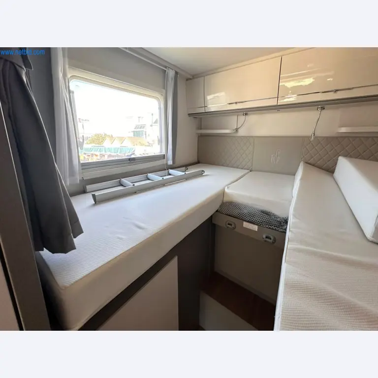 Motorhomes and recreational vehicles, travel trailers, RV accessories, trucks, office and workshop equipment-17