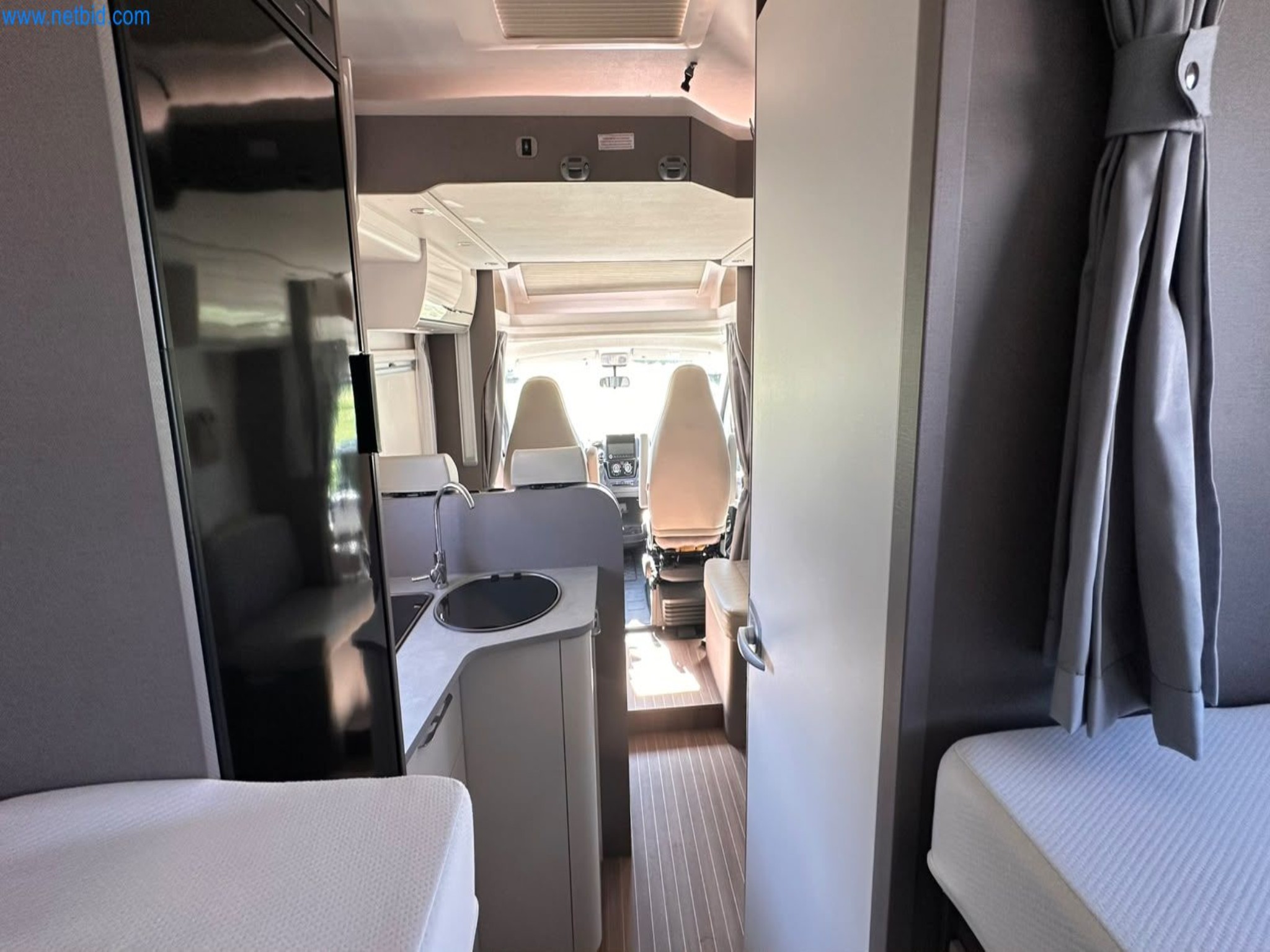 Motorhomes and recreational vehicles, travel trailers, RV accessories, trucks, office and workshop equipment-18
