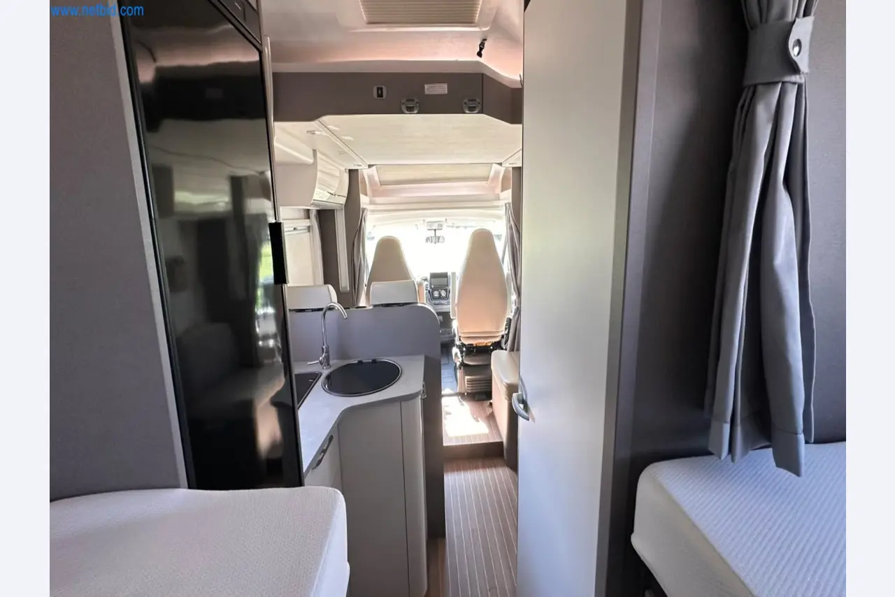Motorhomes and recreational vehicles, travel trailers, RV accessories, trucks, office and workshop equipment-18