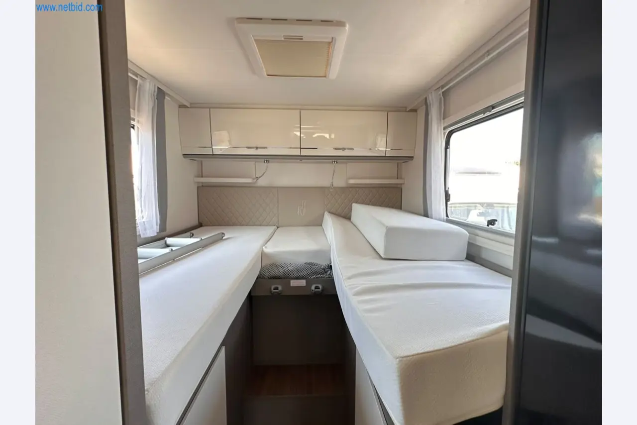 Motorhomes and recreational vehicles, travel trailers, caravan accessories, trucks, office and workshop equipment-5