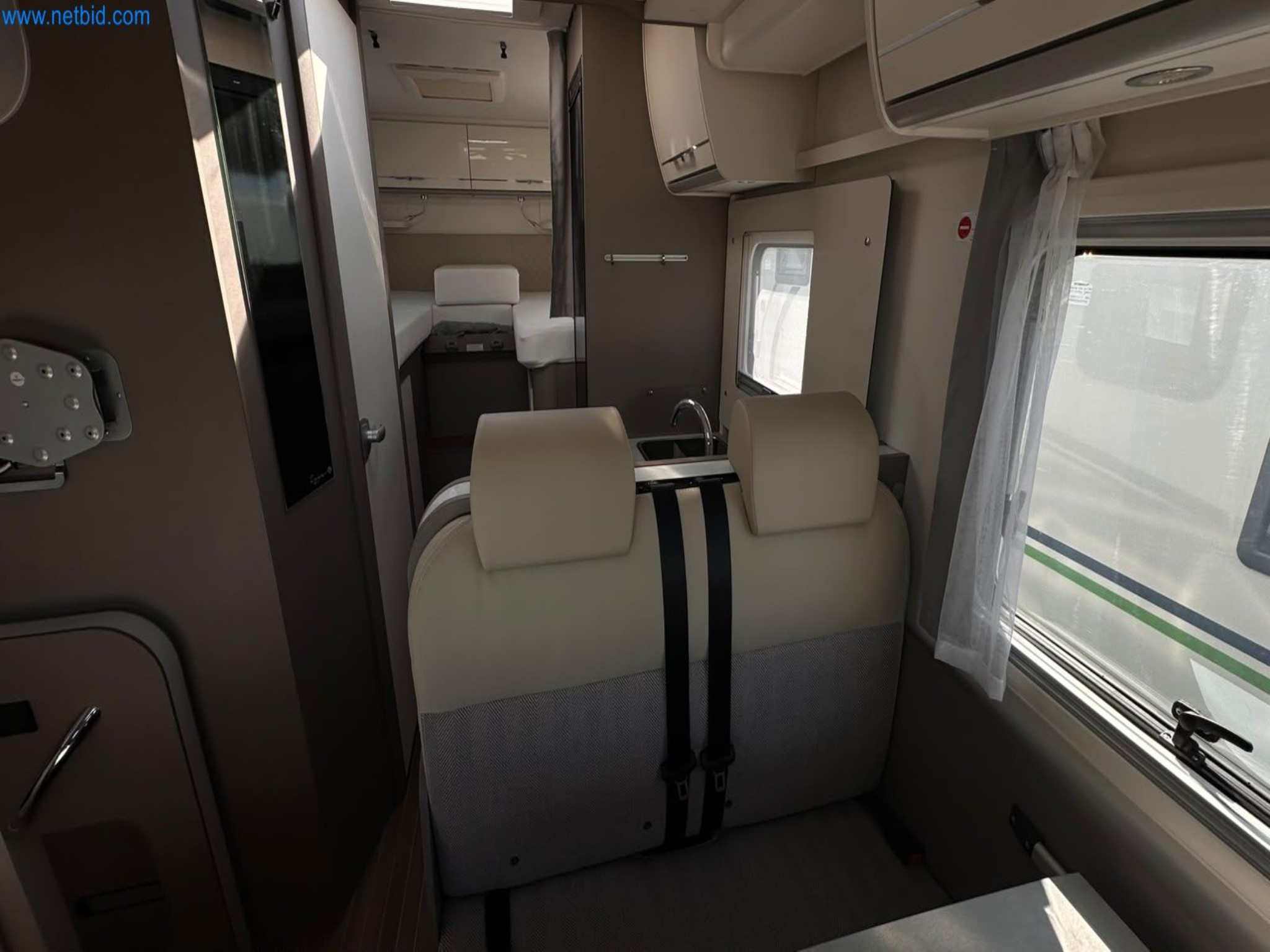 Motorhomes and recreational vehicles, travel trailers, caravan accessories, trucks, office and workshop equipment-9