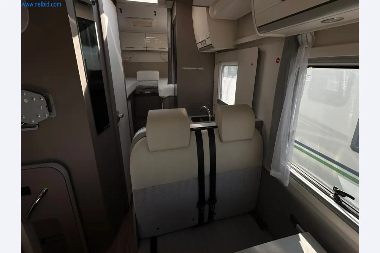 Motorhomes and recreational vehicles, travel trailers, caravan accessories, trucks, office and workshop equipment-9