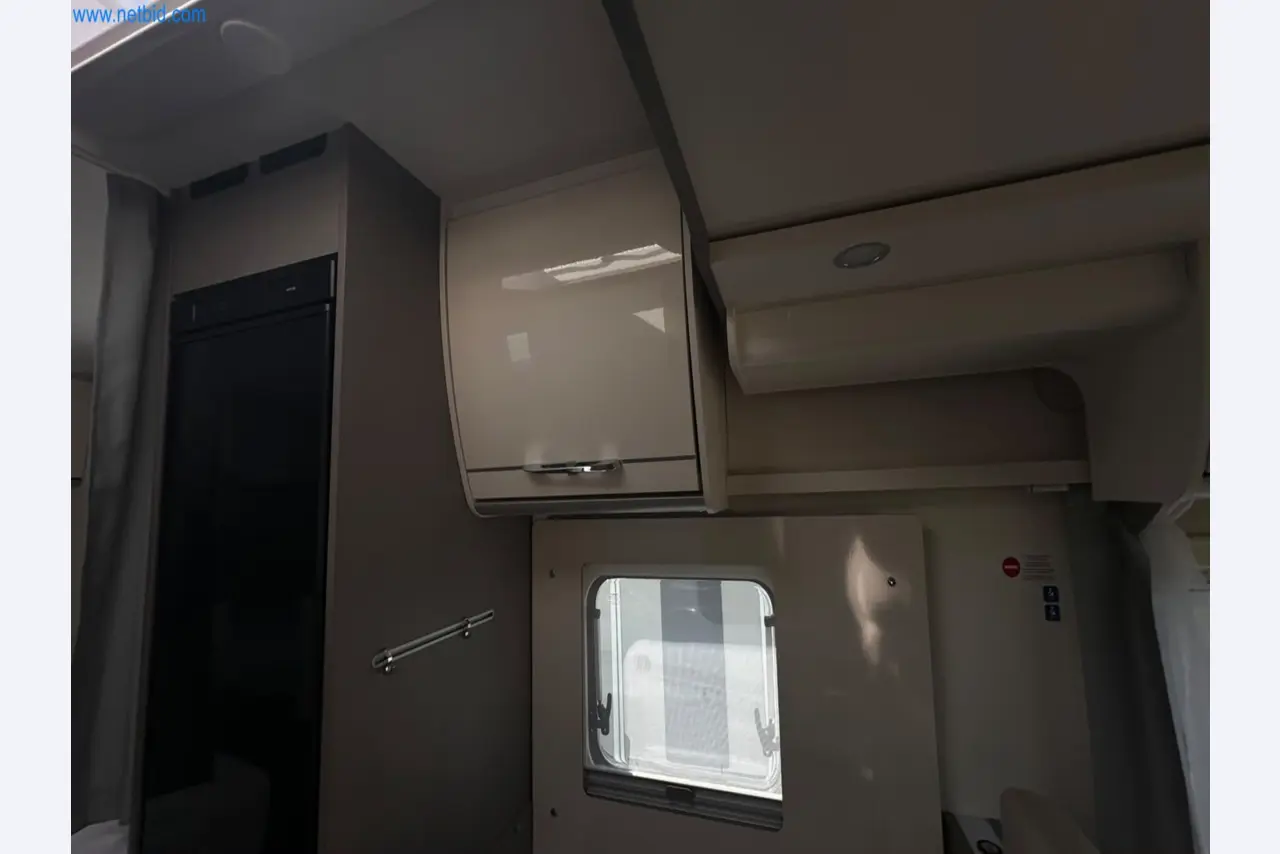 Motorhomes and recreational vehicles, travel trailers, caravan accessories, trucks, office and workshop equipment-10