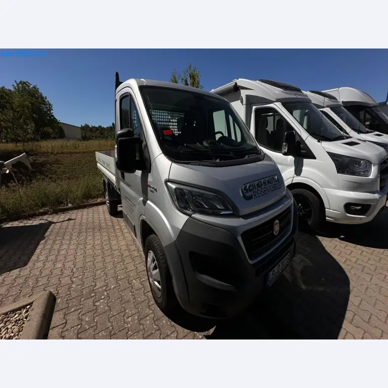 Motorhomes and recreational vehicles, travel trailers, caravan accessories, trucks, office and workshop equipment-1