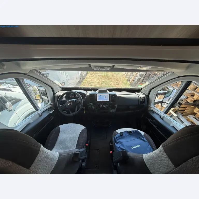 Motorhomes and recreational vehicles, travel trailers, caravan accessories, trucks, office and workshop equipment-13