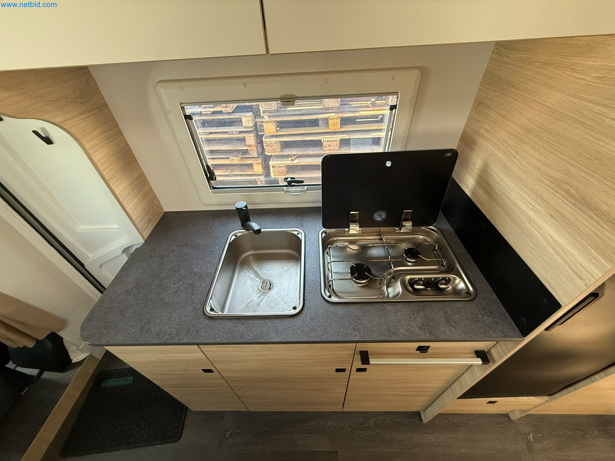 Motorhomes and recreational vehicles, travel trailers, caravan accessories, trucks, office and workshop equipment-5