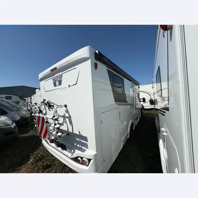 Motorhomes and recreational vehicles, travel trailers, caravan accessories, trucks, office and workshop equipment-21