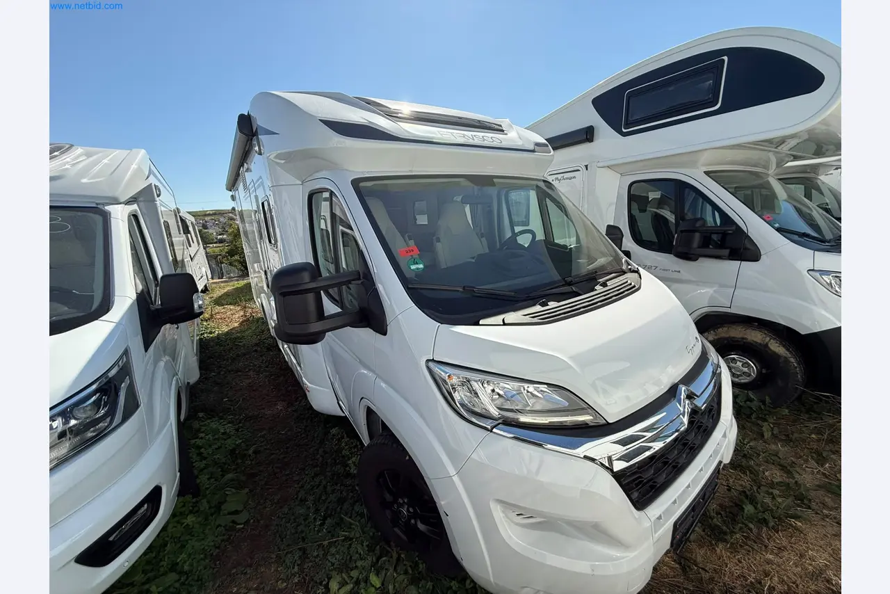Motorhomes and recreational vehicles, travel trailers, caravan accessories, trucks, office and workshop equipment-23