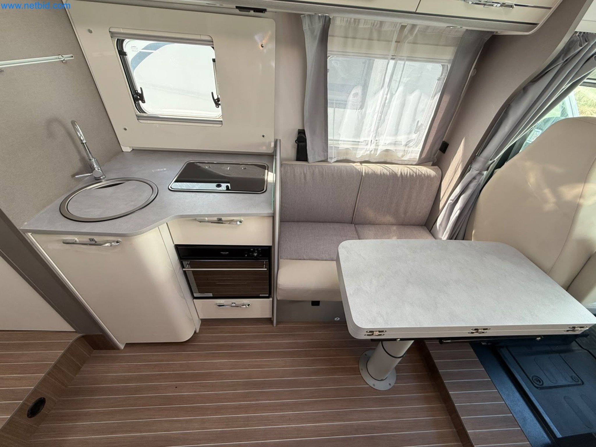 Motorhomes and recreational vehicles, travel trailers, caravan accessories, trucks, office and workshop equipment-8