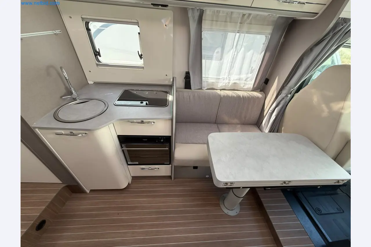 Motorhomes and recreational vehicles, travel trailers, caravan accessories, trucks, office and workshop equipment-8