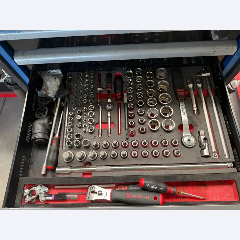 Motorhomes and recreational vehicles, travel trailers, caravan accessories, trucks, office and workshop equipment-14