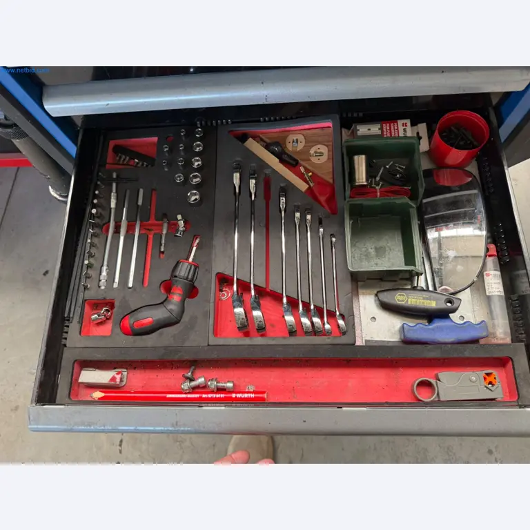 Motorhomes and recreational vehicles, travel trailers, caravan accessories, trucks, office and workshop equipment-15