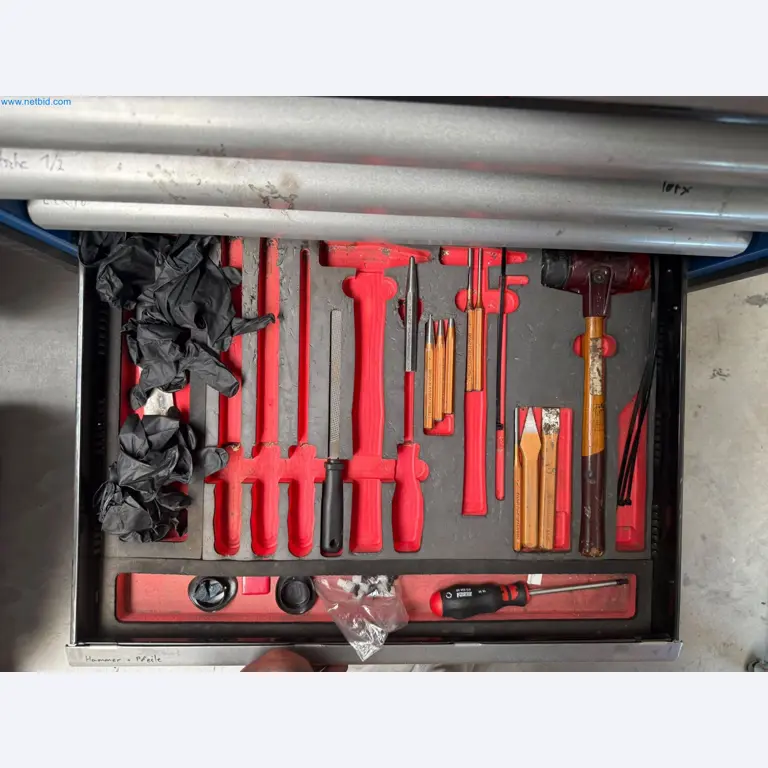 Motorhomes and recreational vehicles, travel trailers, caravan accessories, trucks, office and workshop equipment-20