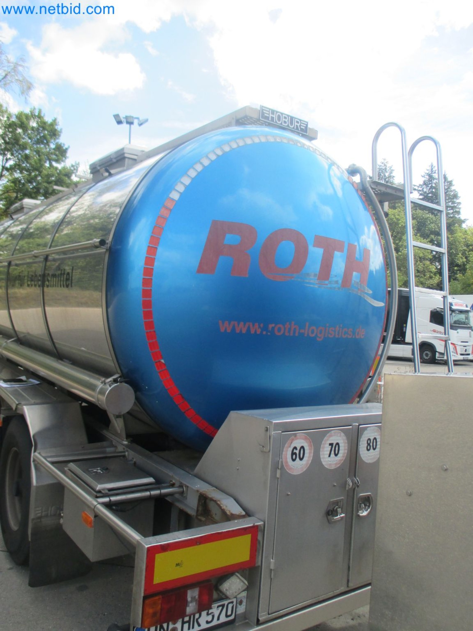 Tractor-trailers and tank semi-trailers for transporting liquid goods and food products (tank logistics)-2