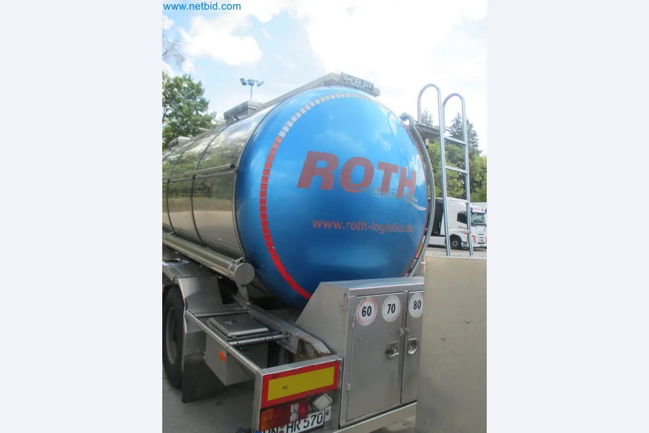 Tractor-trailers and tank semi-trailers for transporting liquid goods and food products (tank logistics)-2