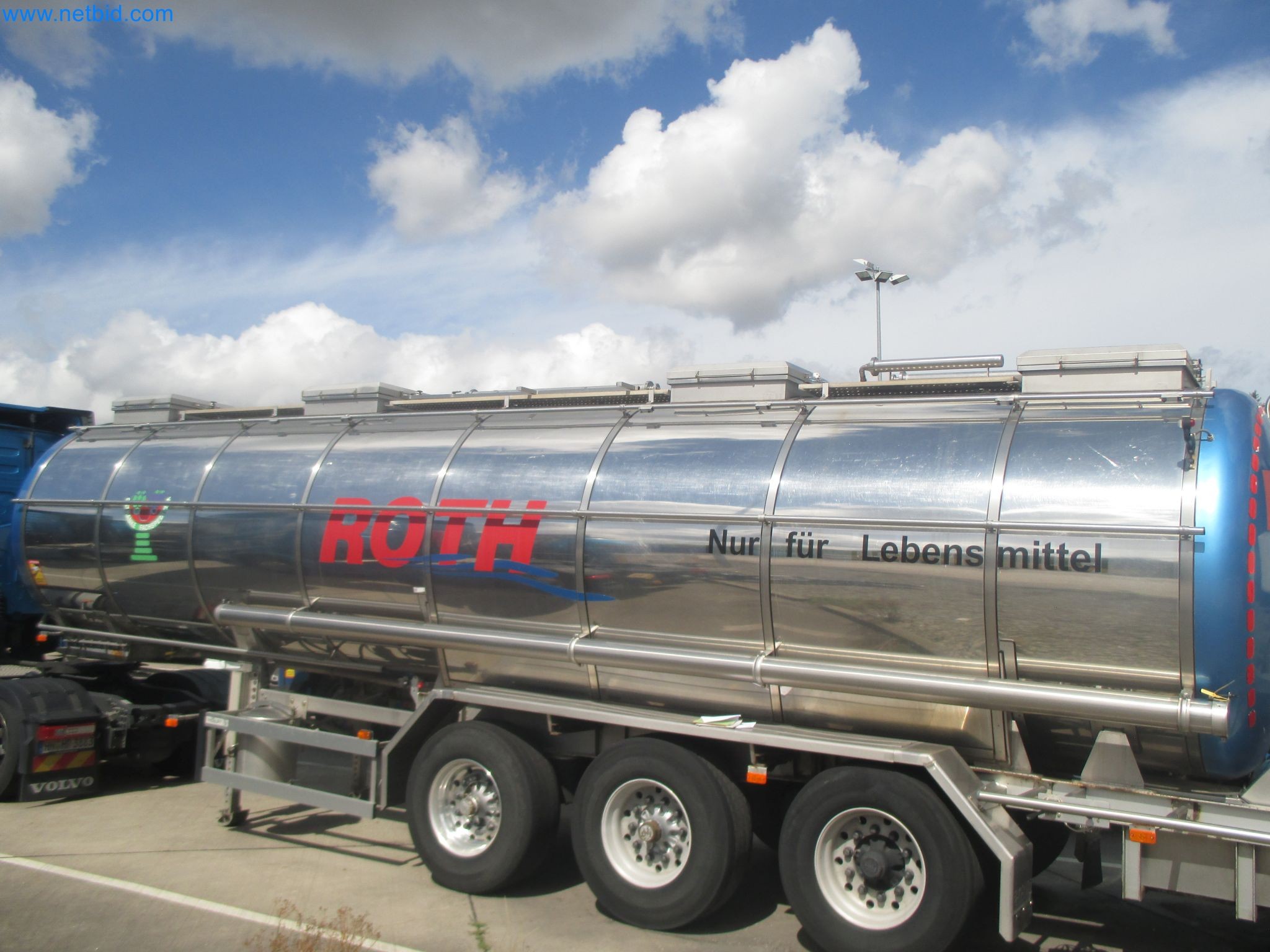 Tractor-trailers and tank semi-trailers for transporting liquid goods and food products (tank logistics)-27