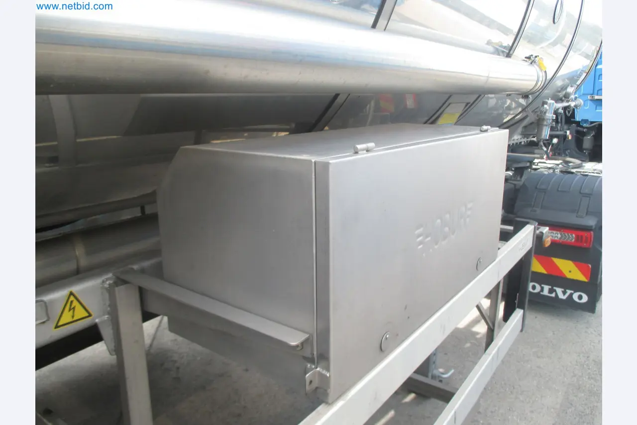 Tractor-trailers and tank semi-trailers for transporting liquid goods and food products (tank logistics)-12