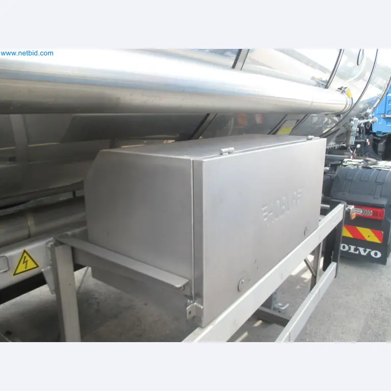 Tractor-trailers and tank semi-trailers for transporting liquid goods and food products (tank logistics)-12