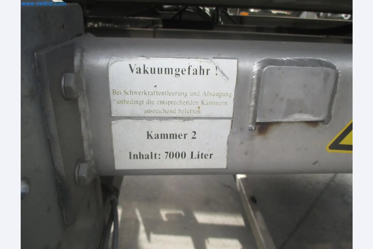 Tractor-trailers and tank semi-trailers for transporting liquid goods and food products (tank logistics)-34