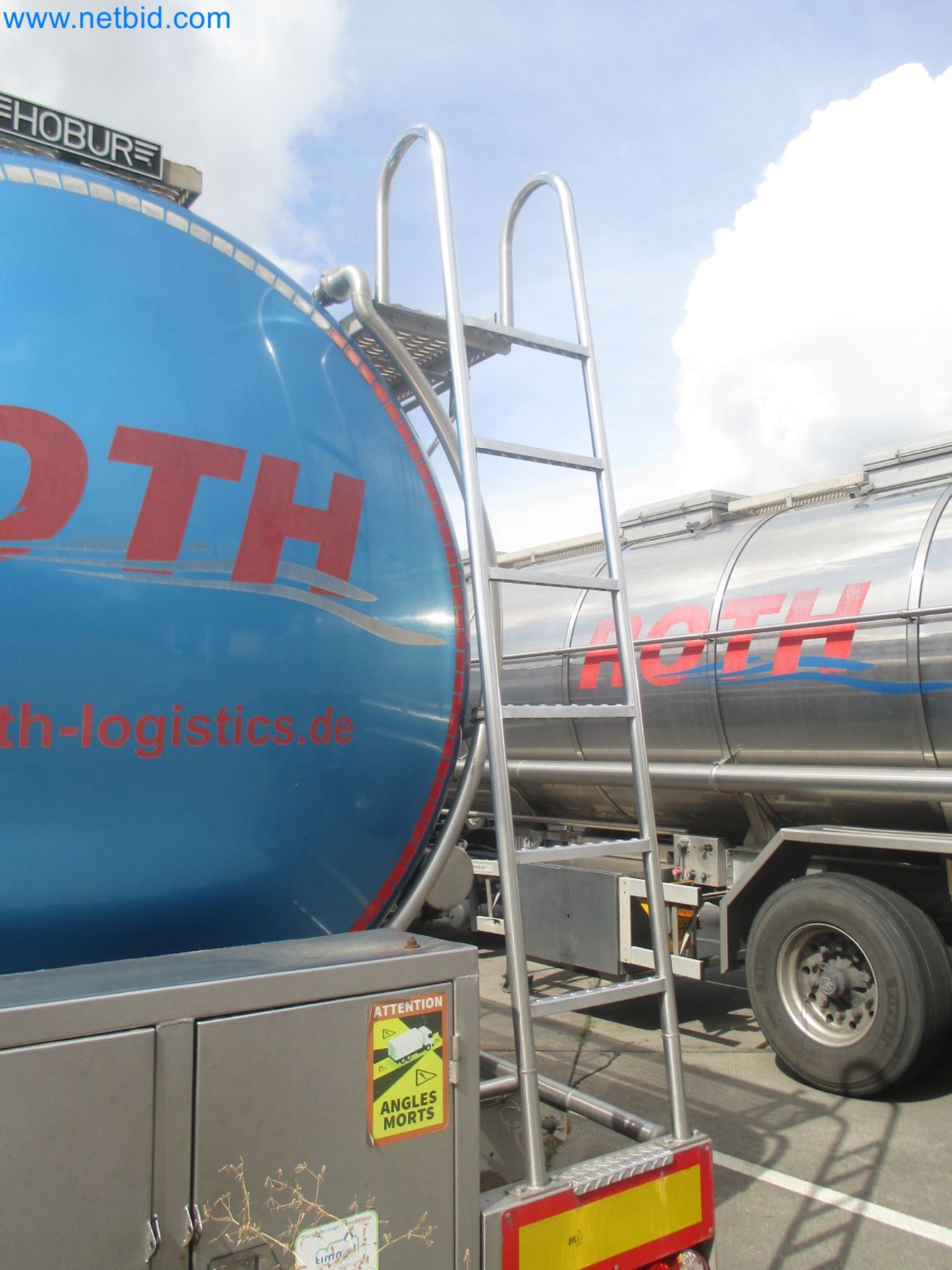 Tractor-trailers and tank semi-trailers for transporting liquid goods and food products (tank logistics)-5