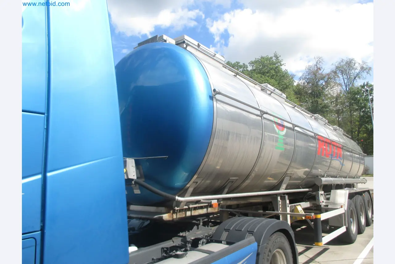 Tractor-trailers and tank semi-trailers for transporting liquid goods and food products (tank logistics)-21