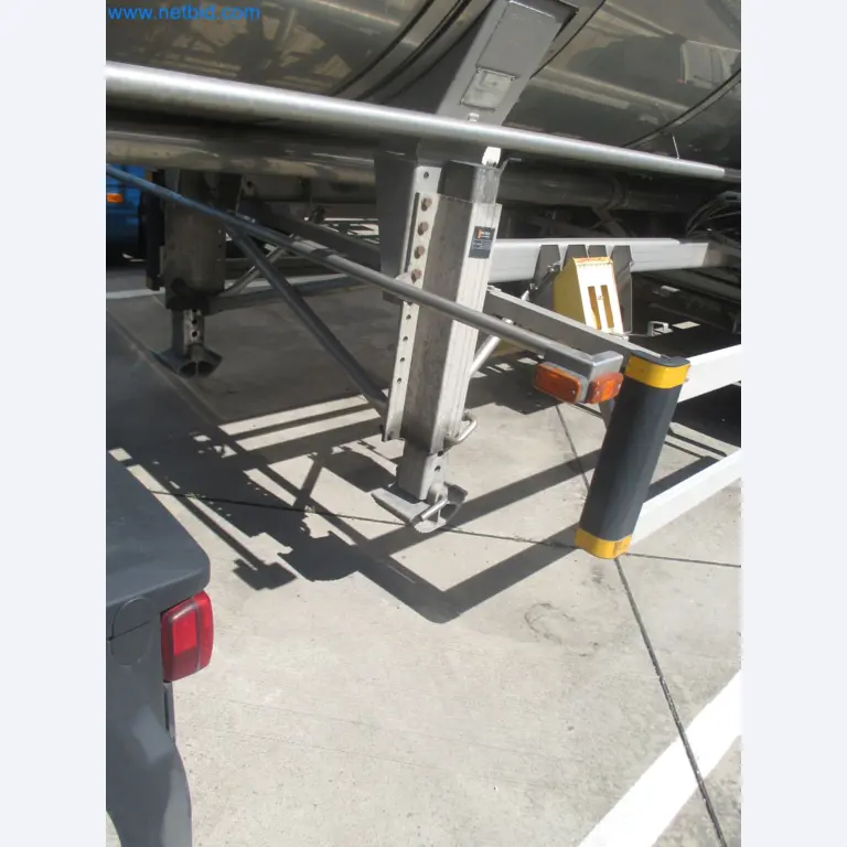 Tractor-trailers and tank semi-trailers for transporting liquid goods and food products (tank logistics)-22