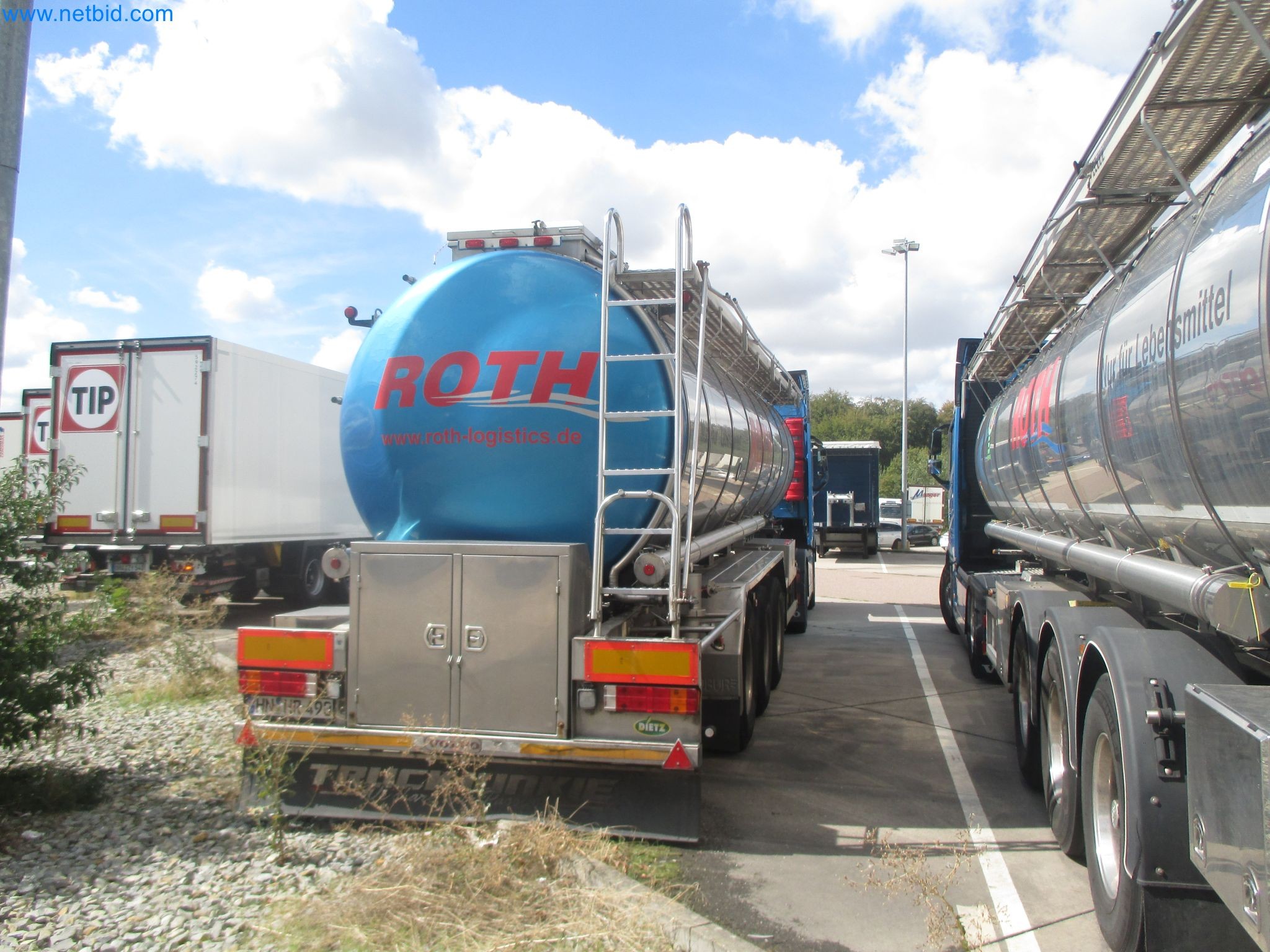Tractor-trailers and tank semi-trailers for transporting liquid goods and food products (tank logistics)-4