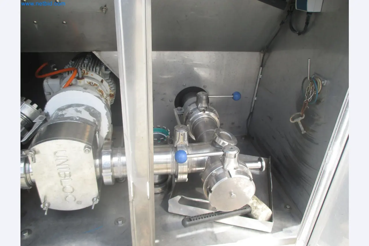Tractor-trailers and tank semi-trailers for transporting liquid goods and food products (tank logistics)-6