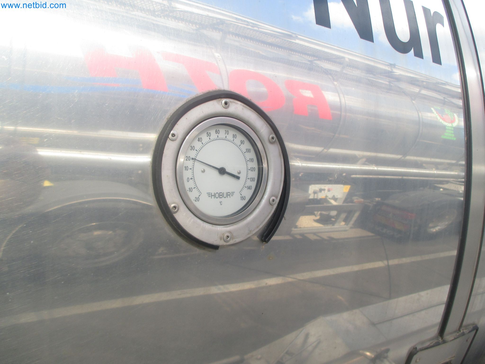 Tractor-trailers and tank semi-trailers for transporting liquid goods and food products (tank logistics)-9